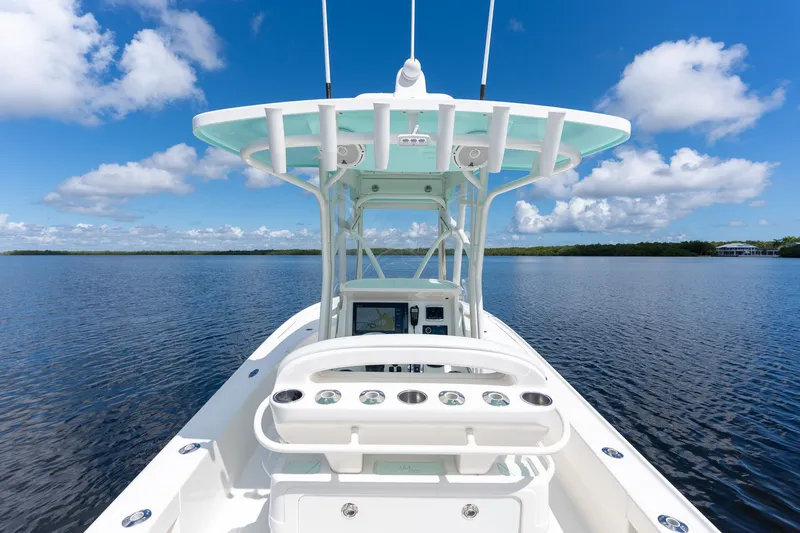 Slide: The Image of SeaVee 270Z 2019 - 28