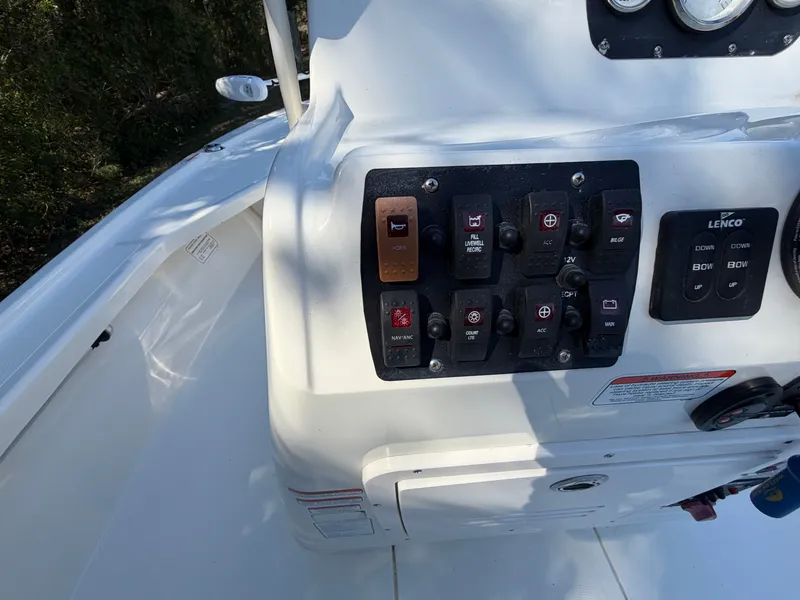 Slide: The Image of Mako 18 LTS 2023 - 10