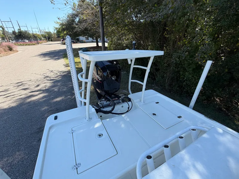 Slide: The Image of Mako 18 LTS 2023 - 5