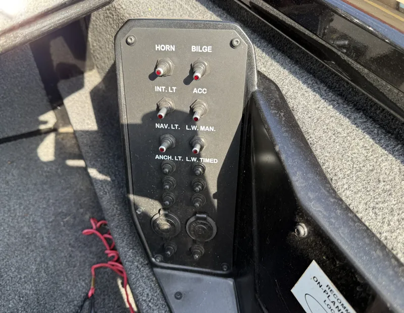 Slide: The Image of Vexus AVX 1980 2021 - 11