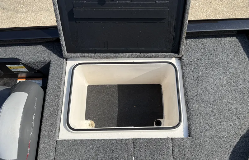 Slide: The Image of Vexus AVX 1980 2021 - 14