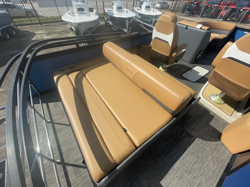 Slide: The Image of Viaggio D23S 2022 - 10