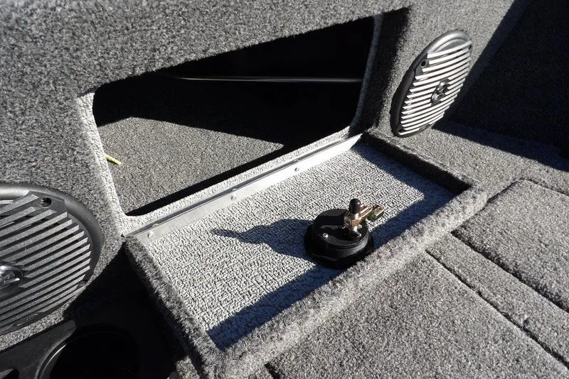 Slide: The Image of Interior of 2026 Lund 2075 Impact XS boat with speakers and key holder. - 44