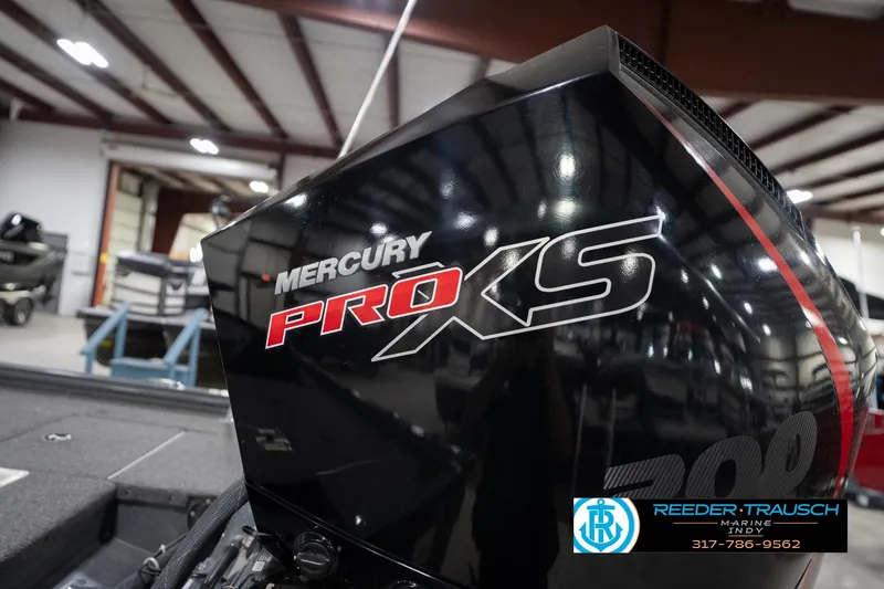 Slide: The Image of 2020 Lund 1875 Pro-V Bass with Mercury Pro XS engine in showroom. - 45