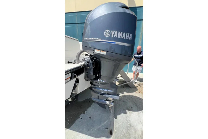Slide: The Image of 2015 Pursuit C 260 Center Console with Yamaha outboard motor. - 29