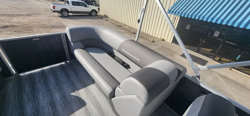 Slide: The Image of Bennington 22SSRSE 2025 - 25