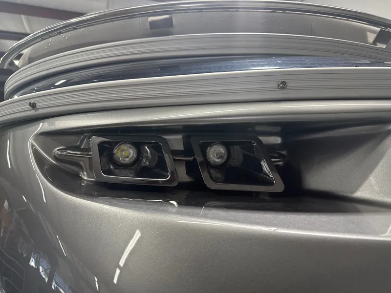 Slide: The Image of Bennington 27QFBWAT2SR 2024 - 14