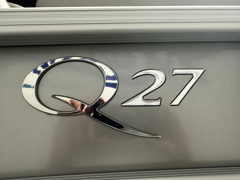 Slide: The Image of Bennington 27QFBWAT2SR 2024 - 9