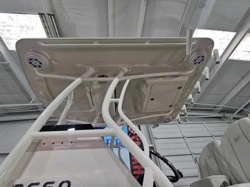 Slide: The Image of Ranger Boats 2660 Bay 2024 - 13