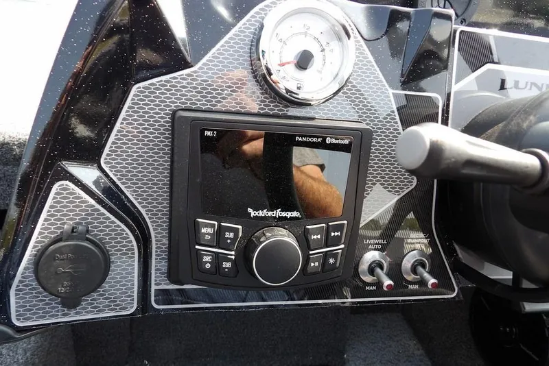 Slide: The Image of Dashboard of 2026 Lund 2075 Pro-V Bass XS with Rockford Fosgate audio system. - 23