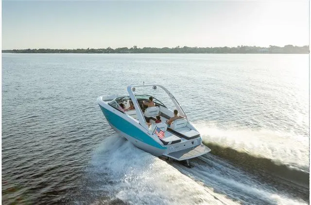 Slide: The Image of Regal LS4 Surf 2022 - 8