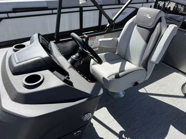 Slide: The Image of Bennington S Swingback 22 SSB 2026 - 4