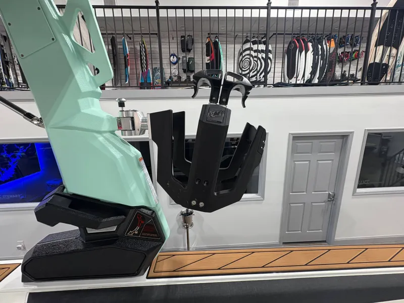 Slide: The Image of Nautique GS24 2025 - 11