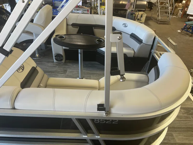 Slide: The Image of Montego Bay 8522 Quad Lounger BR Deluxe Pontoon 2026 - 4