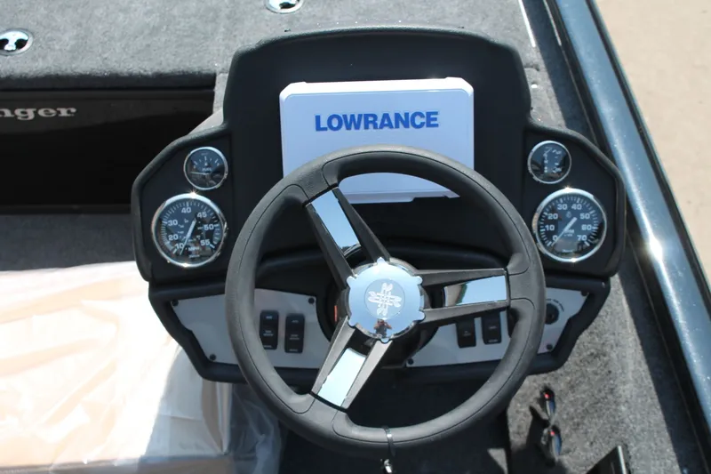 Slide: The Image of Ranger Boats RT188C 2026 - 3