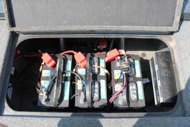 Slide: The Image of Ranger Boats RT198P 2023 - 7