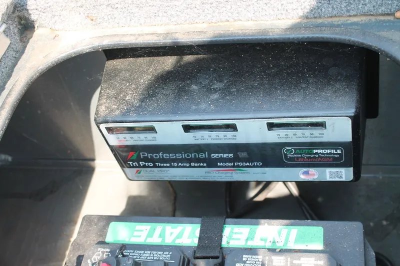 Slide: The Image of Ranger Boats RT198P 2023 - 8