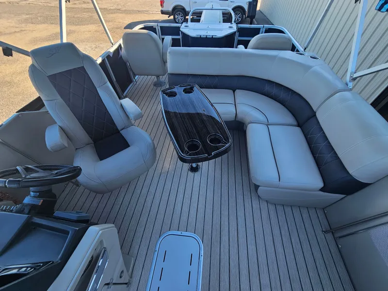 Slide: The Image of Silver Wave 2410 SW5 RLP 2020 - 15