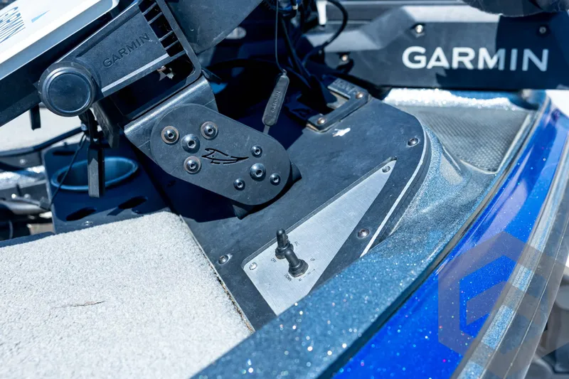 Slide: The Image of 2023 Caymas CX19 boat interior with dual seats and center console. - 41