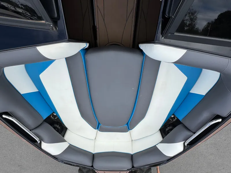 Slide: The Image of Moomba Mojo 2019 - 8