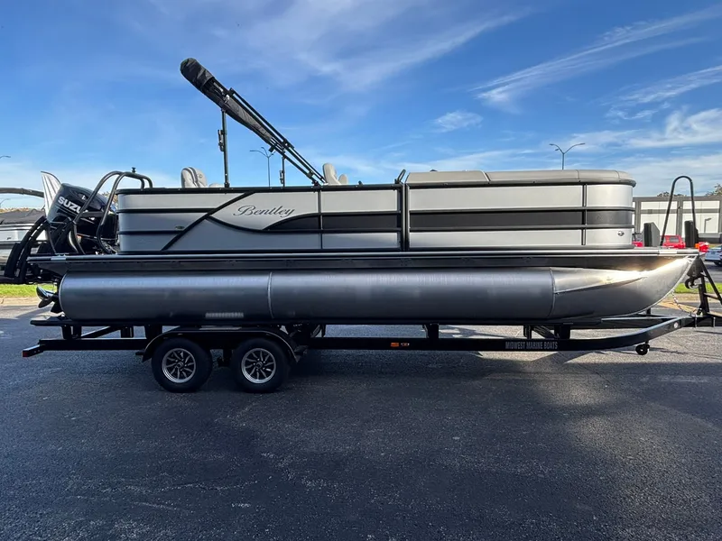 Slide: The Image of Bentley Pontoons 223 Fish N Cruise 2026 - 36