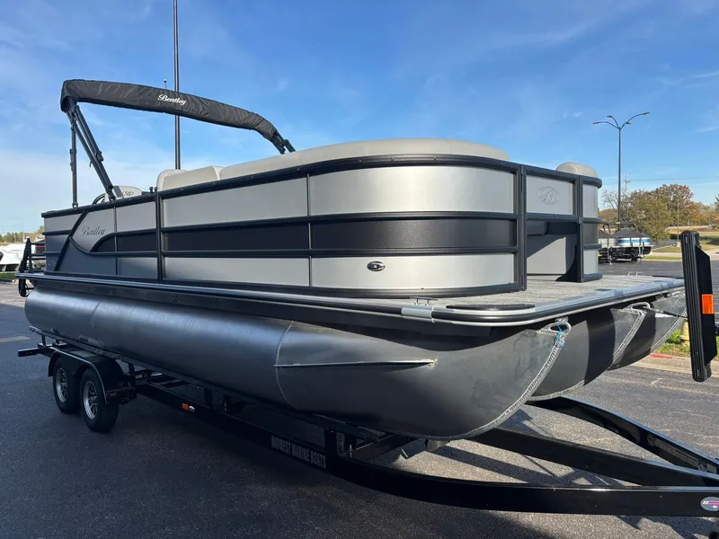 Slide: The Image of Bentley Pontoons 223 Fish N Cruise 2026 - 37