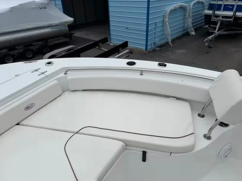 Slide: The Image of Sea Hunt Ultra 234 2020 - 9