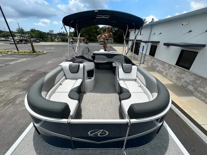 Slide: The Image of Avalon lSZ 2085 CR 2022 - 10