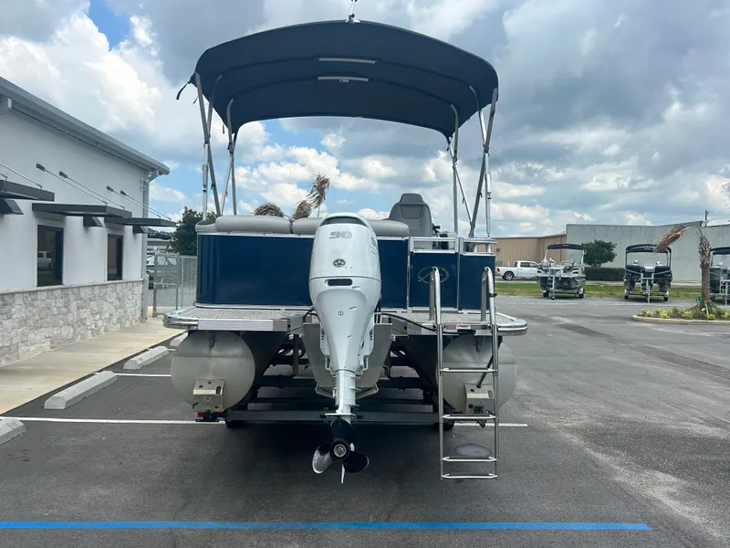 Slide: The Image of Avalon lSZ 2085 CR 2022 - 8