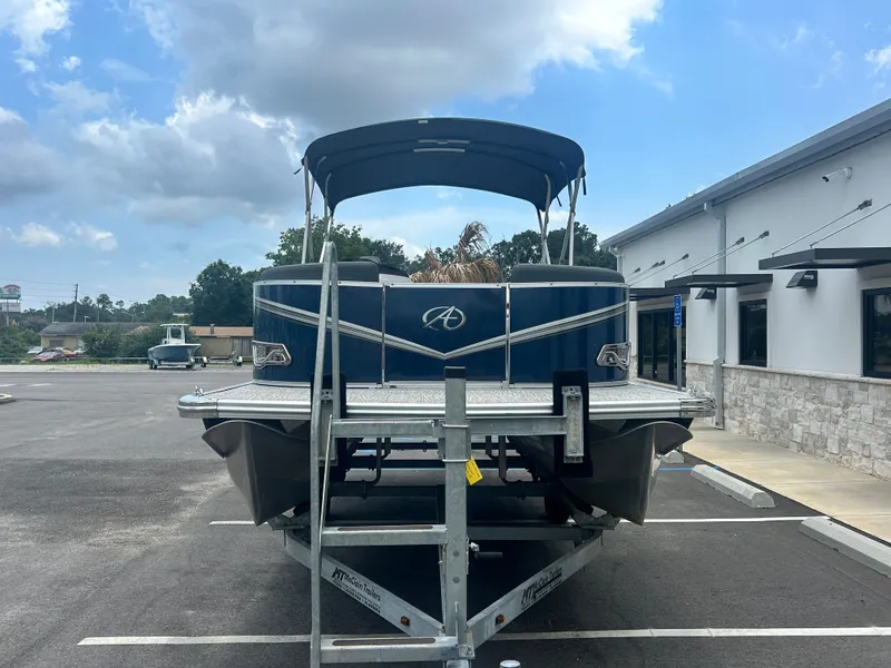 Slide: The Image of Avalon lSZ 2085 CR 2022 - 9