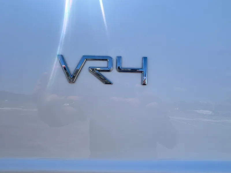 Slide: The Image of Bayliner VR4 Bowrider OB 2025 - 11