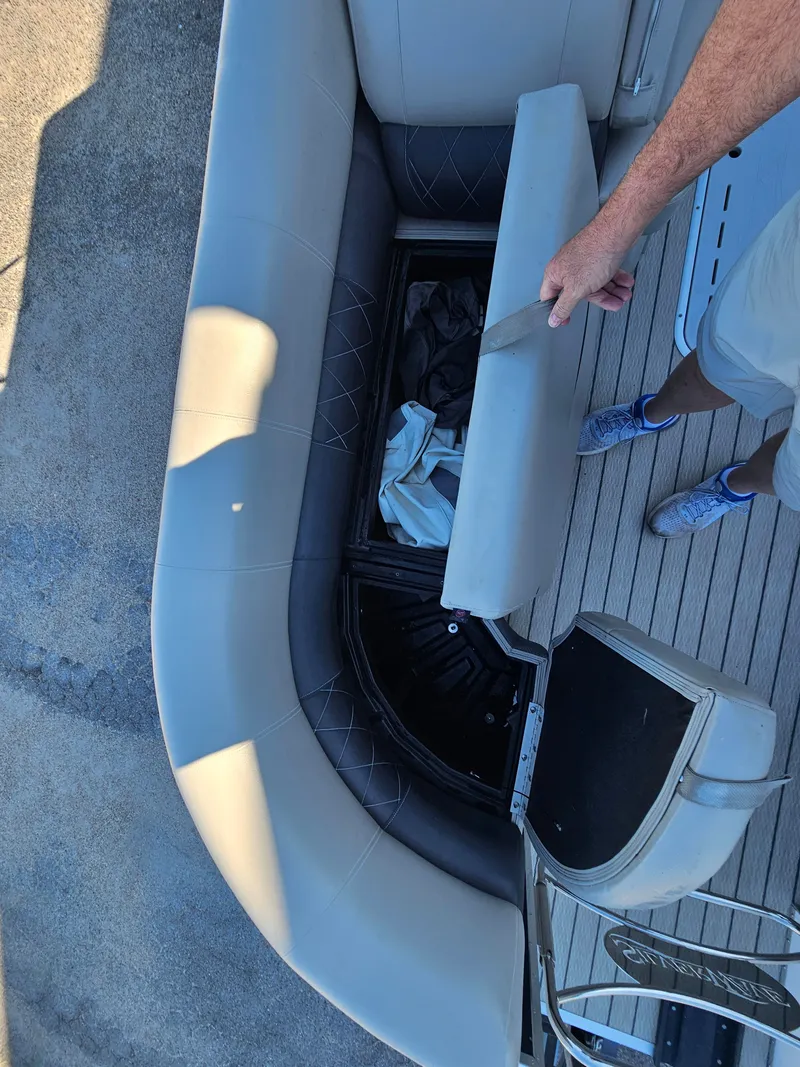 Slide: The Image of Silver Wave 2410 SW5 RLP 2020 - 13