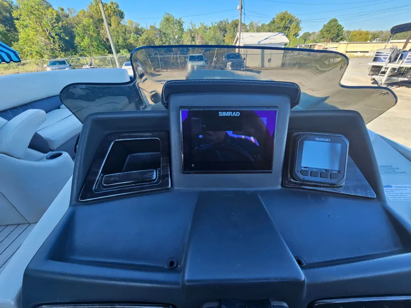 Slide: The Image of Silver Wave 2410 SW5 RLP 2020 - 17