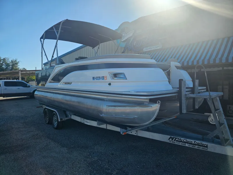 Slide: The Image of Silver Wave 2410 SW5 RLP 2020 - 6