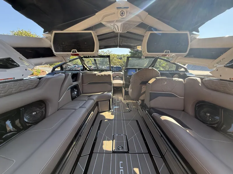 Slide: The Image of Centurion Ri245 2026 - 12