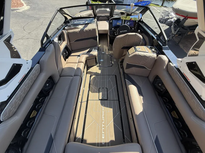 Slide: The Image of Centurion Ri245 2026 - 22