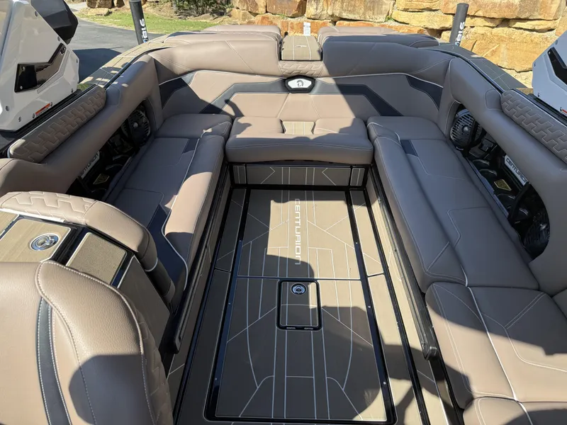 Slide: The Image of Centurion Ri245 2026 - 24