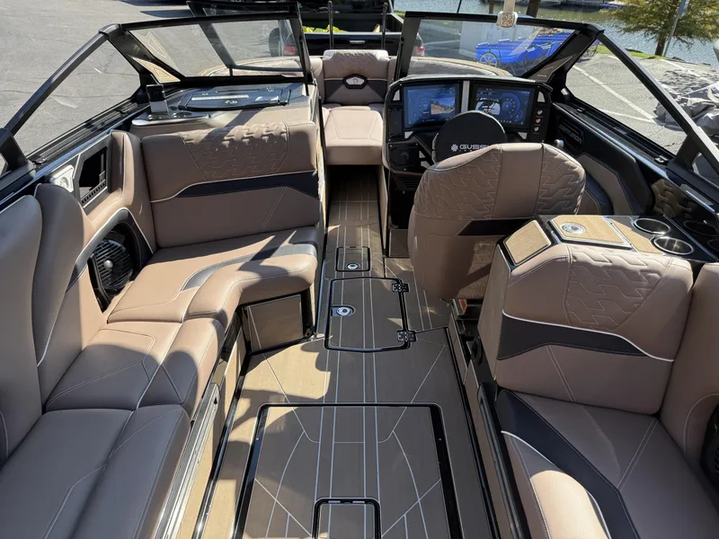 Slide: The Image of Centurion Ri245 2026 - 29