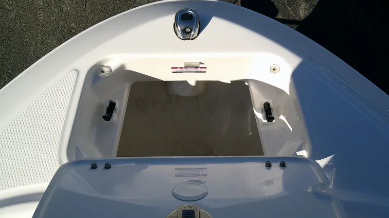 Slide: The Image of Chaparral 21 SSi 2026 - 19