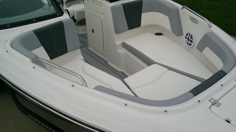 Slide: The Image of Chaparral 21 SSi 2026 - 4