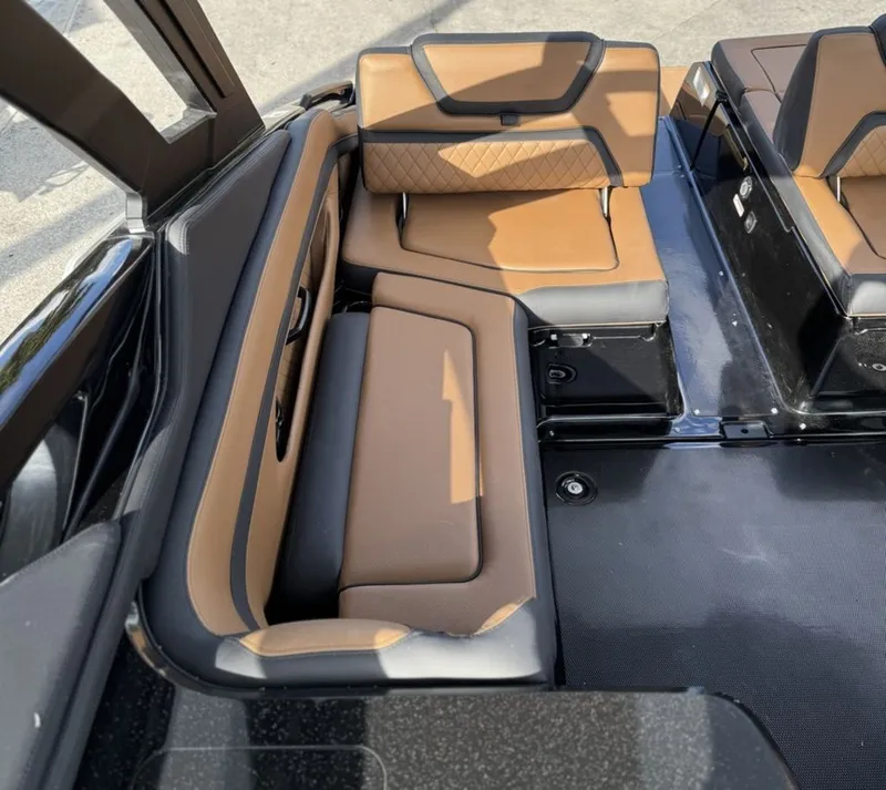 Slide: The Image of Yamaha 275SD 2026 - 11