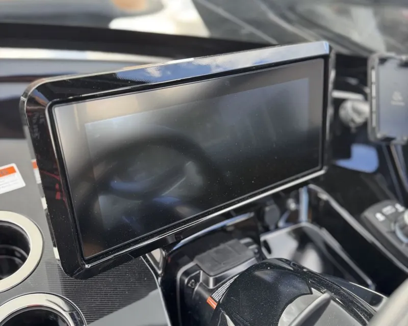 Slide: The Image of Yamaha 275SD 2026 - 20