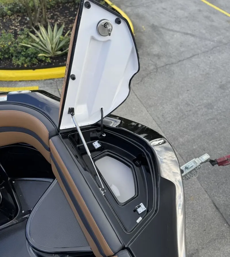 Slide: The Image of Yamaha 275SD 2026 - 25