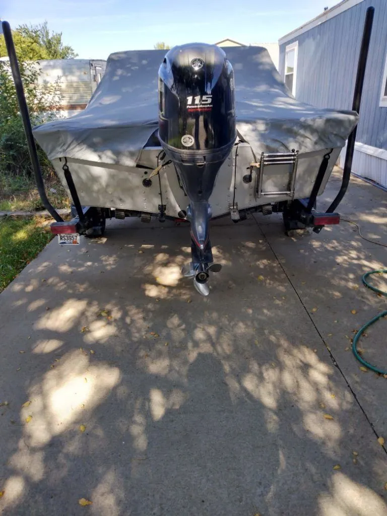 Slide: The Image of Alumacraft Competitor 175 2023 - 4