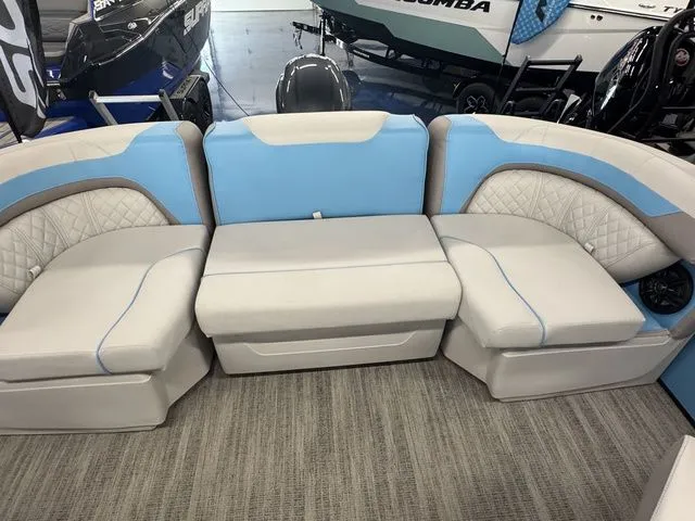 Slide: The Image of Godfrey SW 2286 QS 2025 - 12