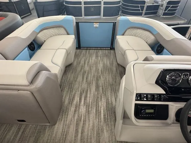 Slide: The Image of Godfrey SW 2286 QS 2025 - 14