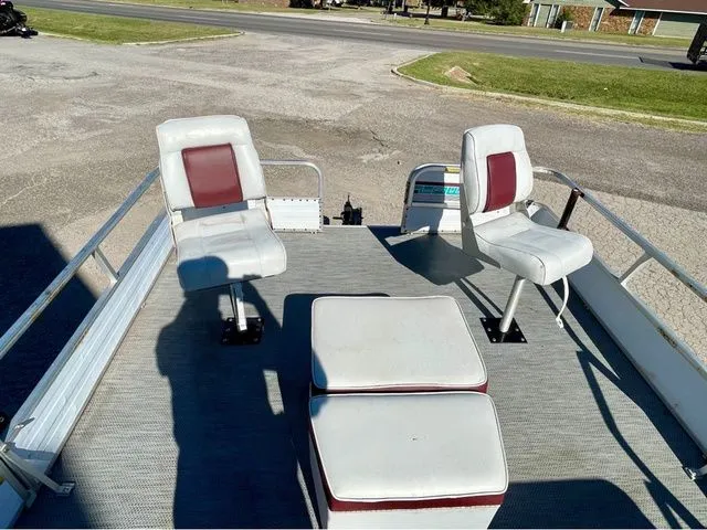 Slide: The Image of Lowe Fish'n Fun 201 1994 - 11