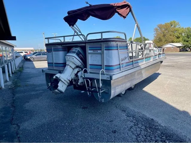 Slide: The Image of Lowe Fish'n Fun 201 1994 - 5