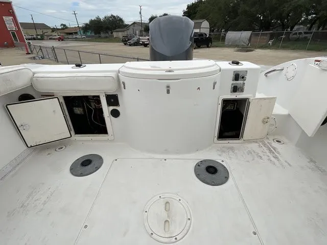 Slide: The Image of Seaswirl 2301 CC Striper 2005 - 14