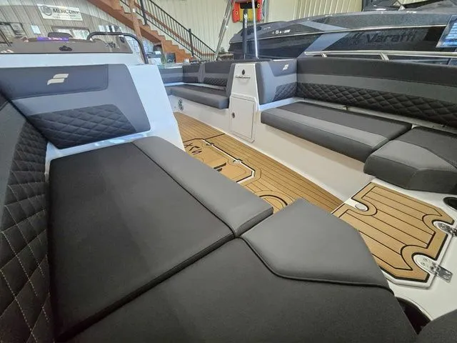 Slide: The Image of Starcraft SVX 211 OB 2026 - 12